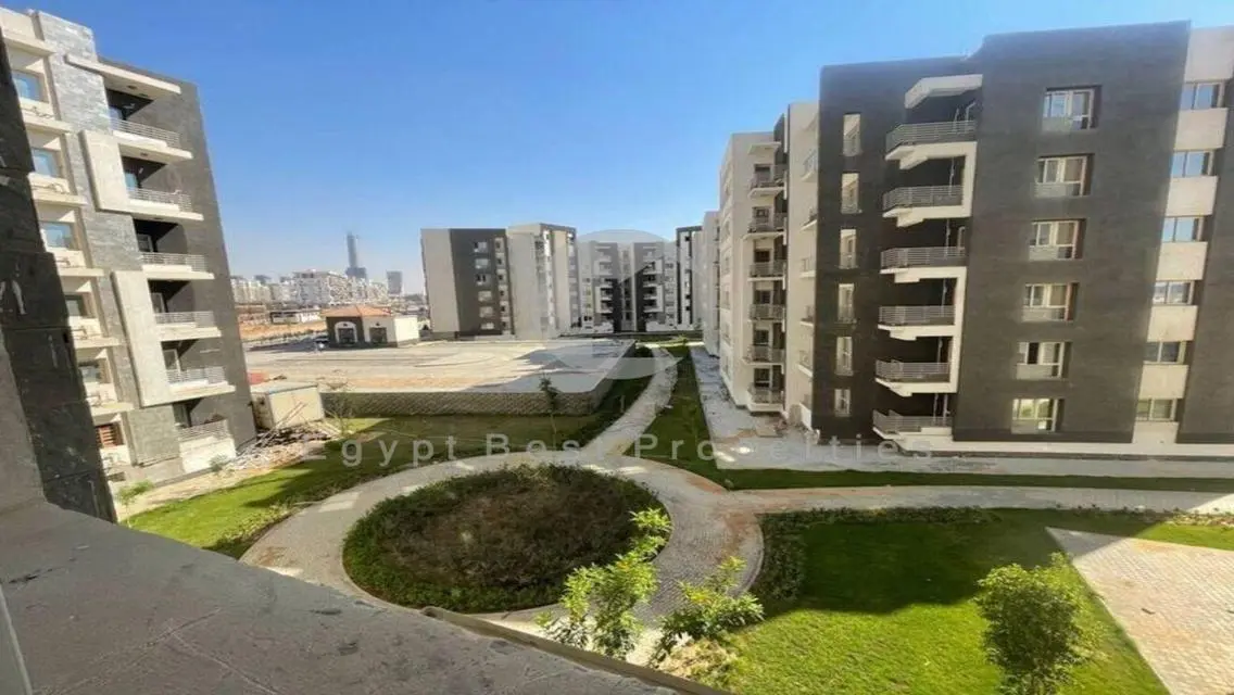 شقة متشطبة استلام فورى للبيع فى العاصمه بالتقسيط