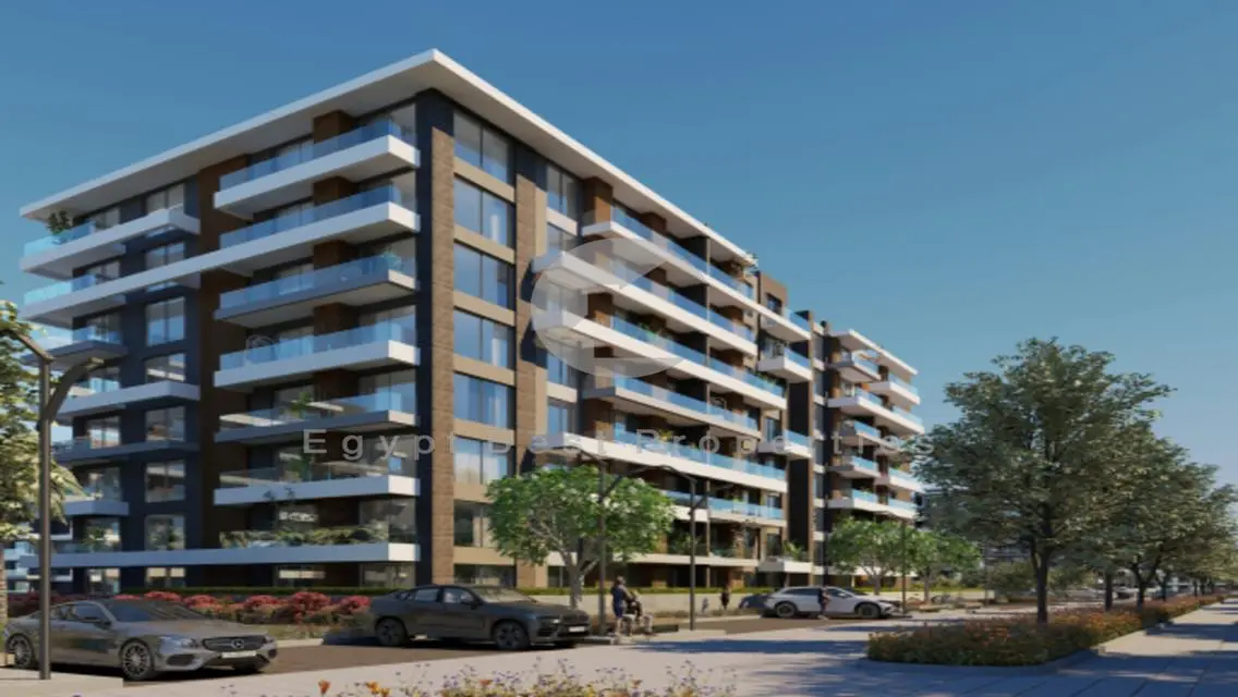 For Sale Finished Penthouse Over 10Yr In New Cairo