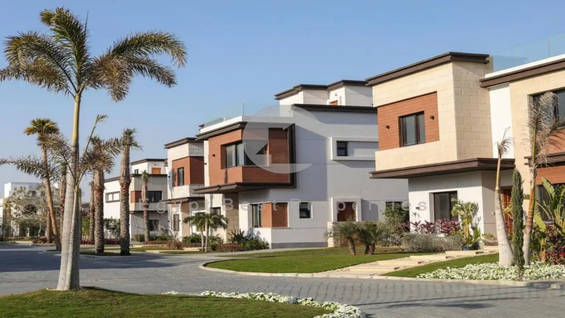 Twin House For Sale in Azzar Over 10 Years