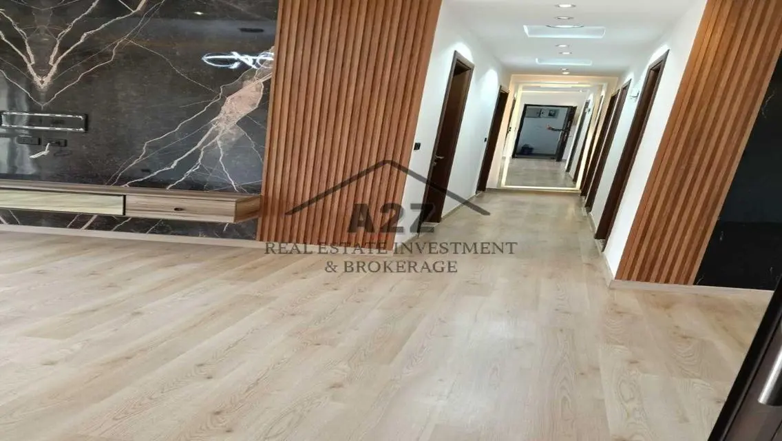 فرصة لمحبى التشطيبات الفندقى فيو جاردن بالمطبخ