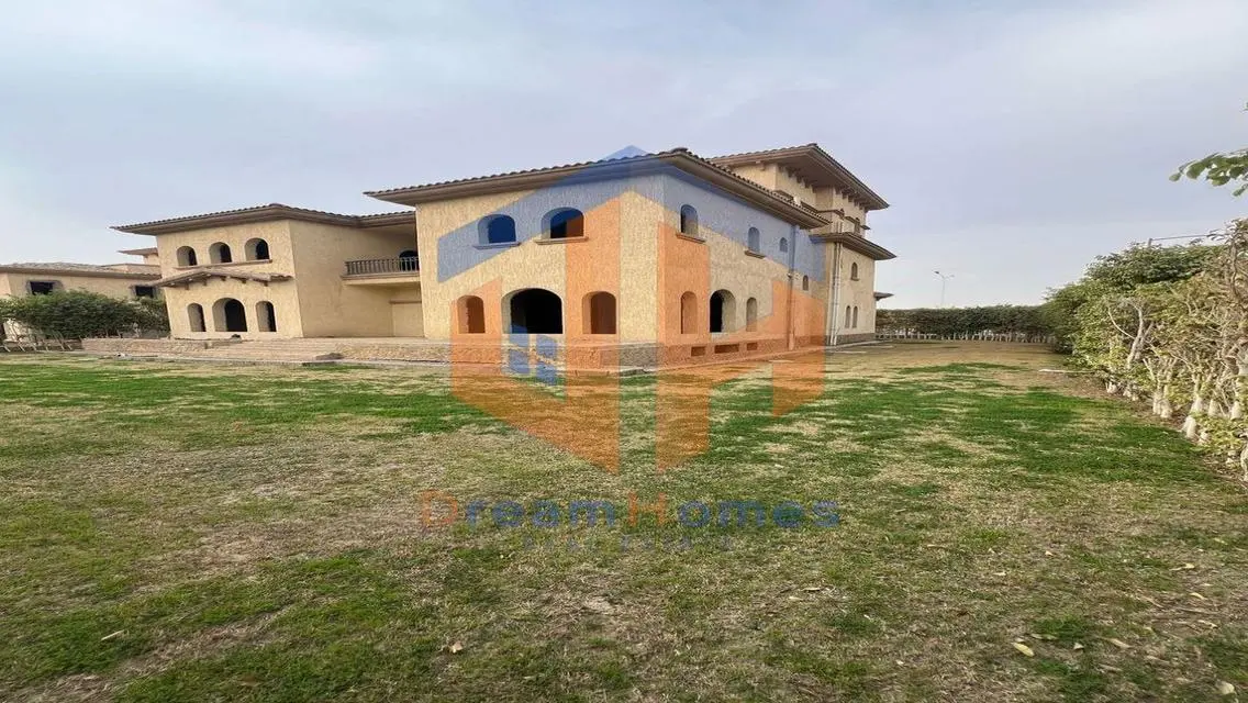 Palace for sale, the largest Q model, in Al Rehab,