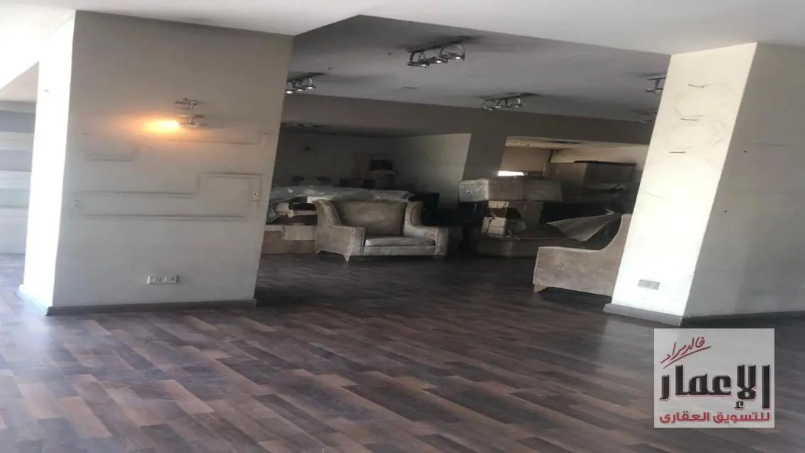 محل للبيع المهندسين  علي شارع جامعه الدول العربيه