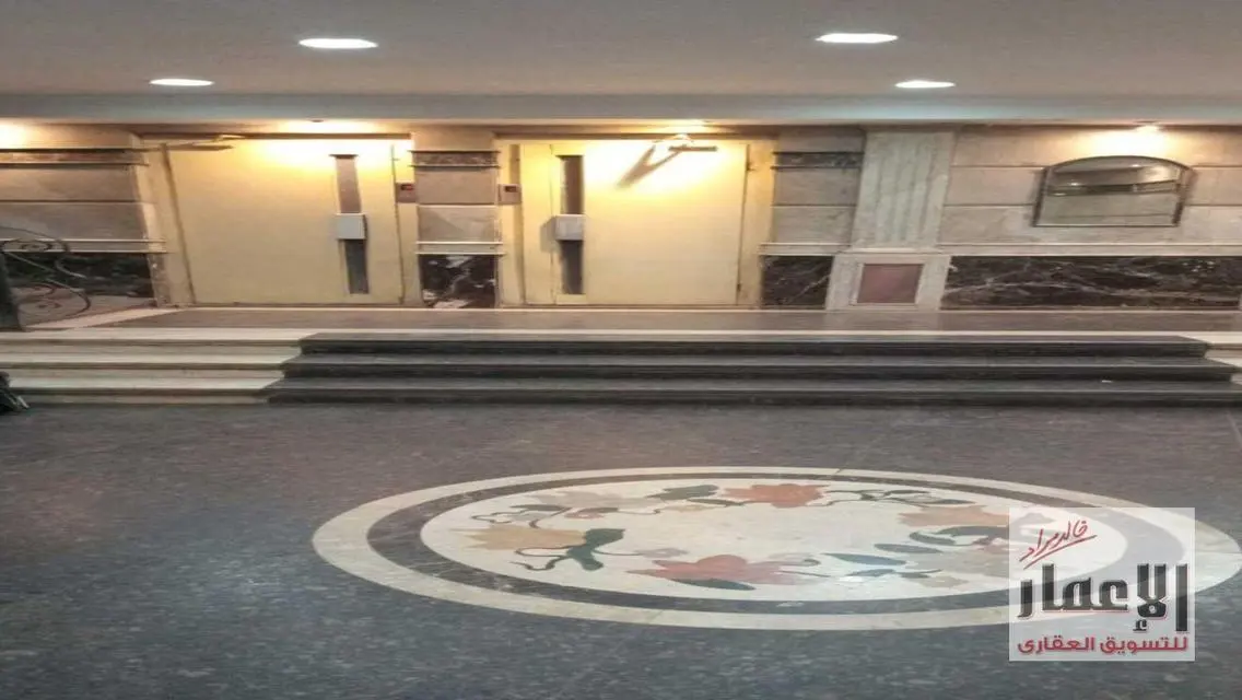 محل للبيع المهندسين  علي شارع جامعه الدول العربيه