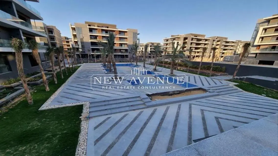 Apartment ground floor for sale in patio oro view pool