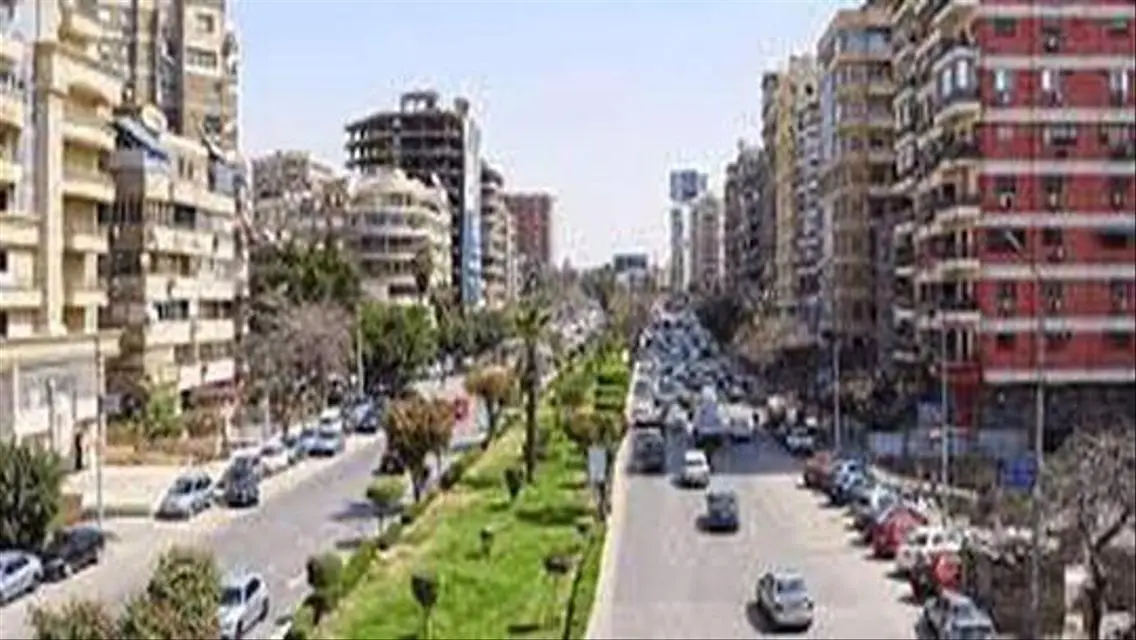 محل 400 م للبيع في الماظة موقع مميز الترا لوكس
