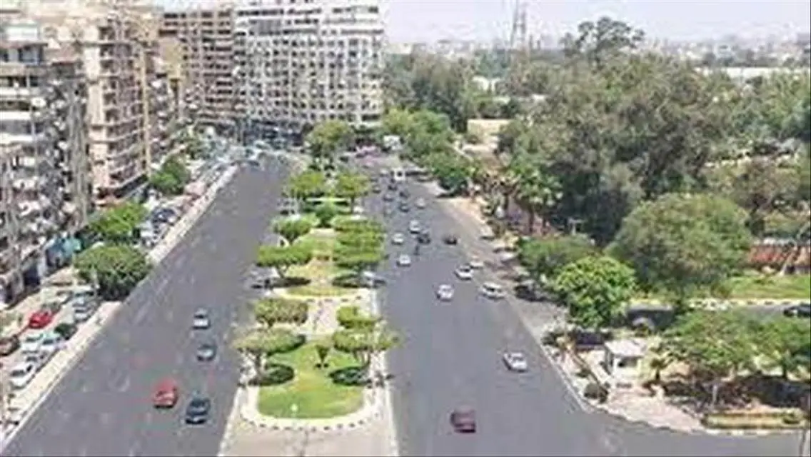 محل 400 م للبيع في الماظة موقع مميز الترا لوكس