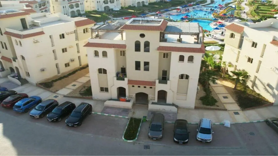 شالية للبيع استلام فوري في راس الحكمة