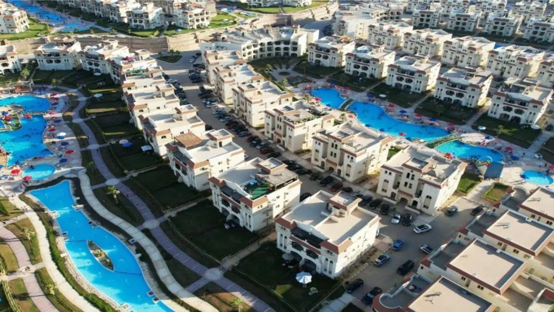 شالية للبيع استلام فوري في راس الحكمة