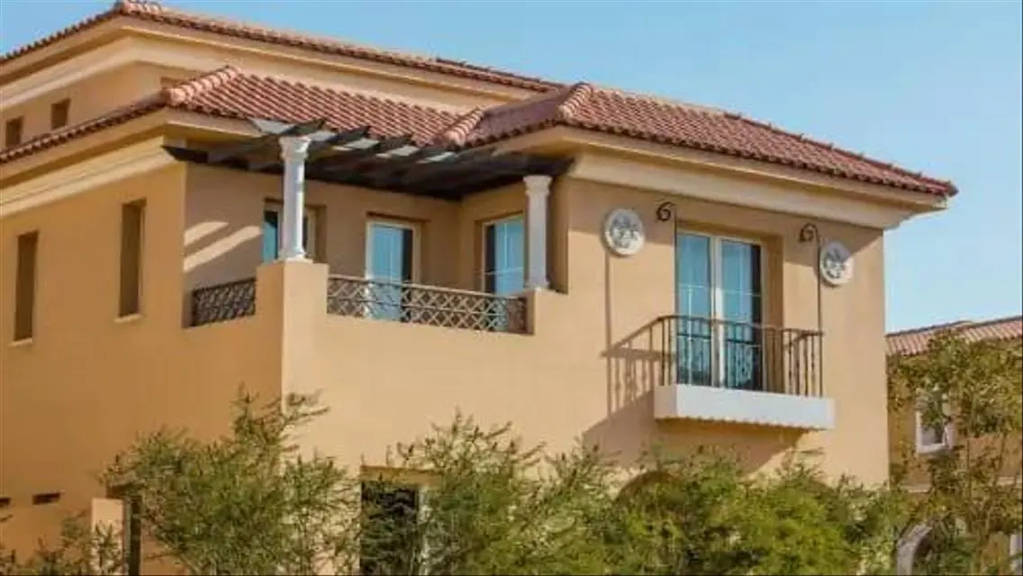 Receiving An Apartment In Hyde Park Compound