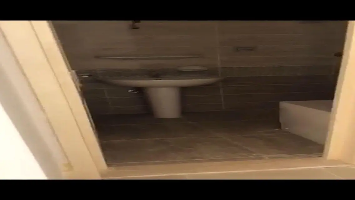 شقه مميزه للبيع برحاب 2 بحاله ممتازه وايد جاردن