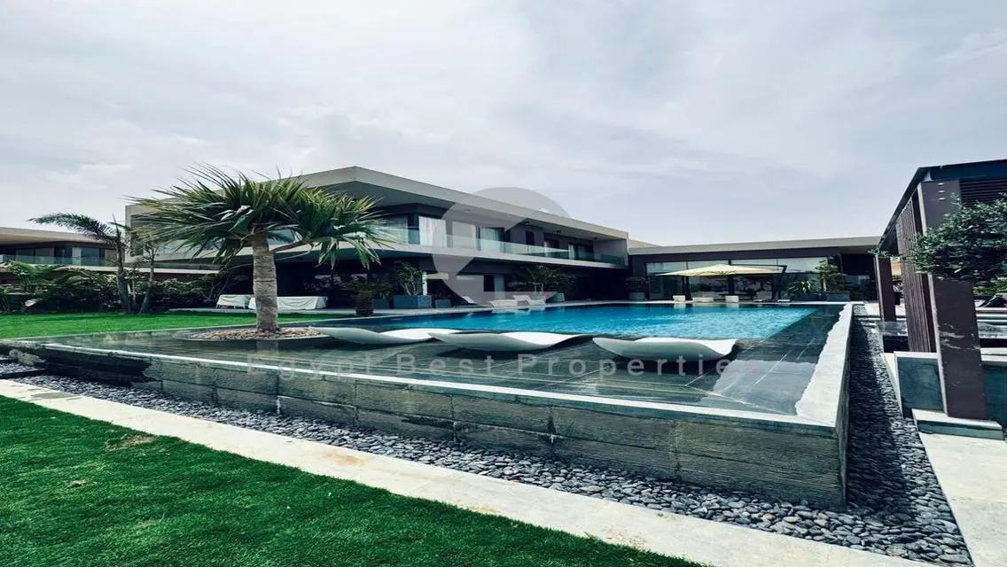 Villa For Sale In Swan Lake West Early Delivery.