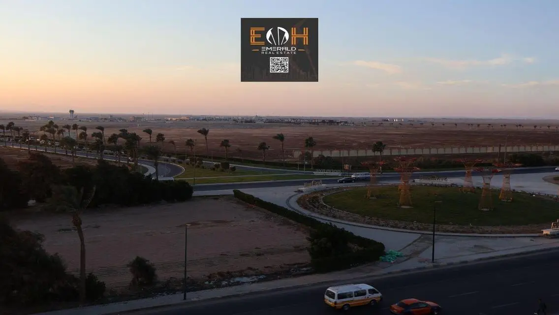 استثمر في التميز مع منتجع مارك 2 غرفه-مساحه 93 متر