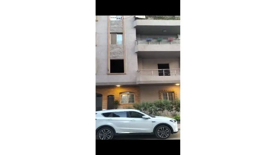 Immediate receipt of an apartment in the settlemen