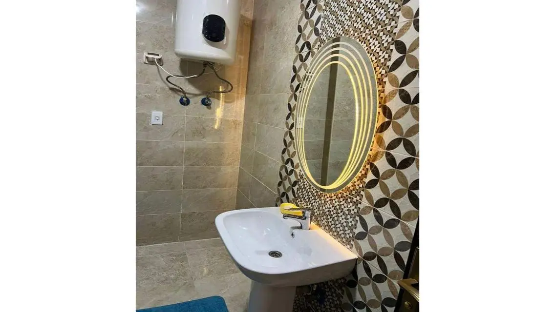 شقة مفروشة للإيجار في كمبوند جنة زايد 1
