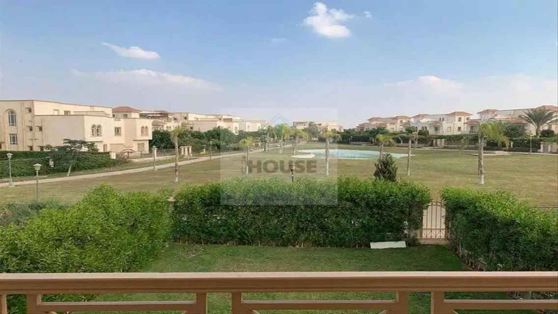 fully furnished twin house in Greens compound
