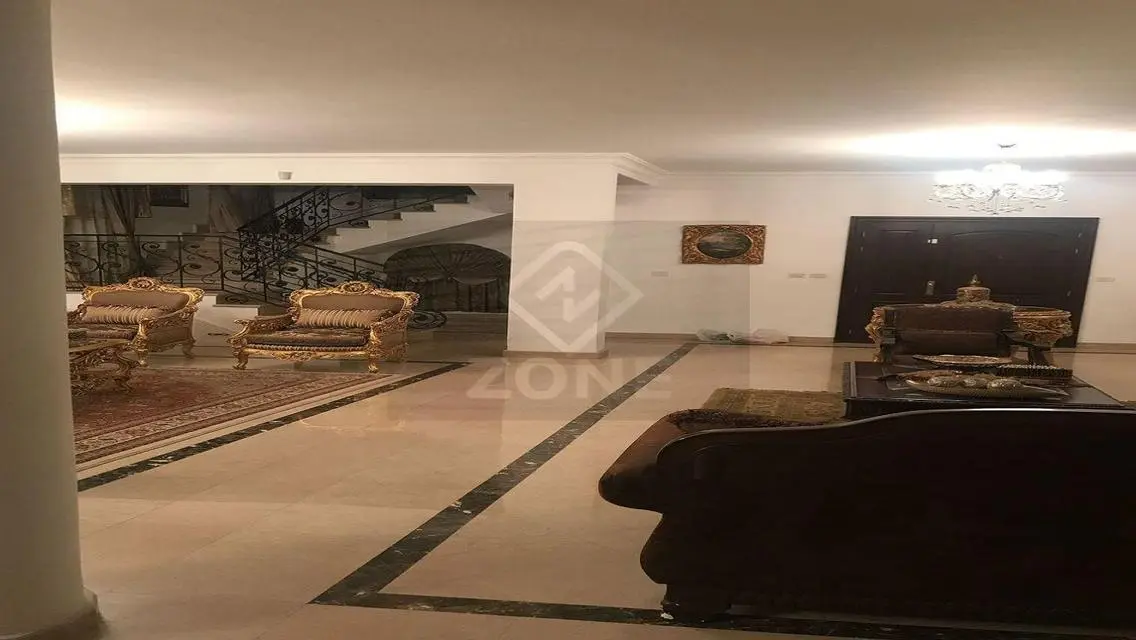 فيلا للبيع بمدينتي نموذج D بشعر لقطه ومباني460 متر