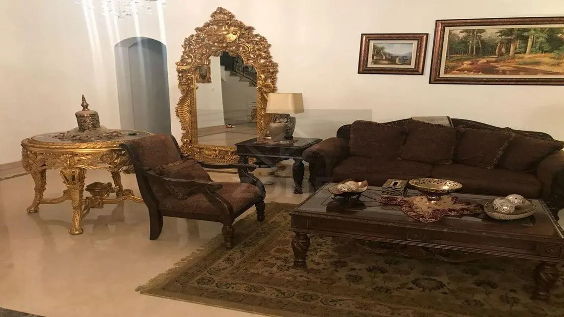 فيلا للبيع بمدينتي نموذج D بشعر لقطه ومباني460 متر