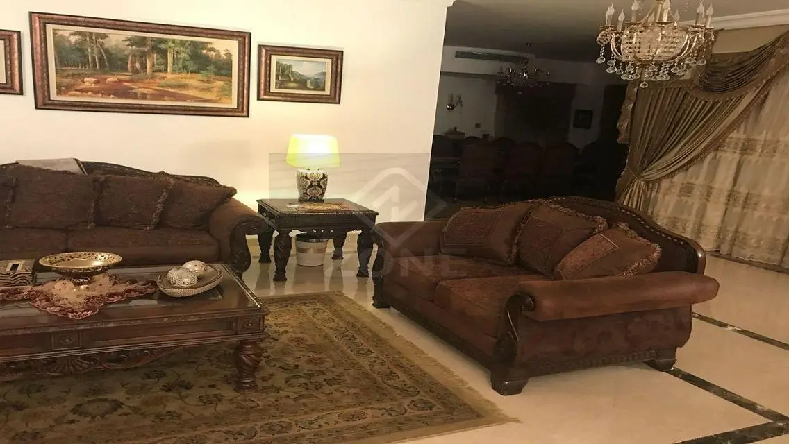 فيلا للبيع بمدينتي نموذج D بشعر لقطه ومباني460 متر