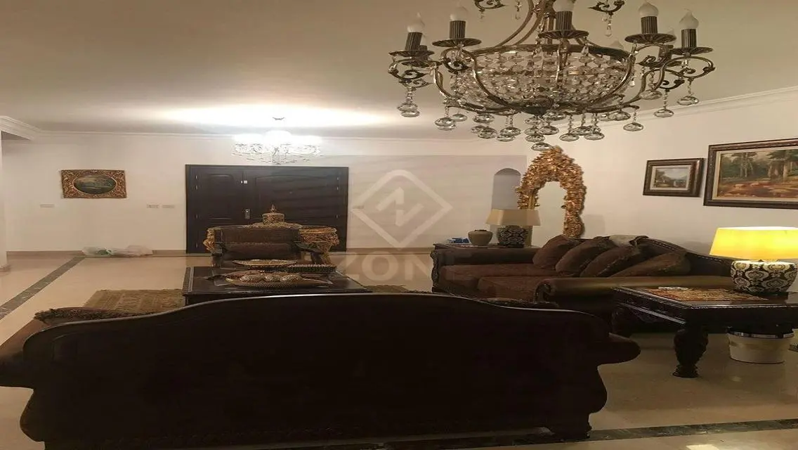 فيلا للبيع بمدينتي نموذج D بشعر لقطه ومباني460 متر