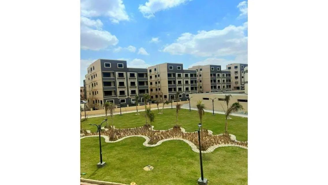 استلام فوري بكمبوند بالقرب من الجامعة الامريكية
