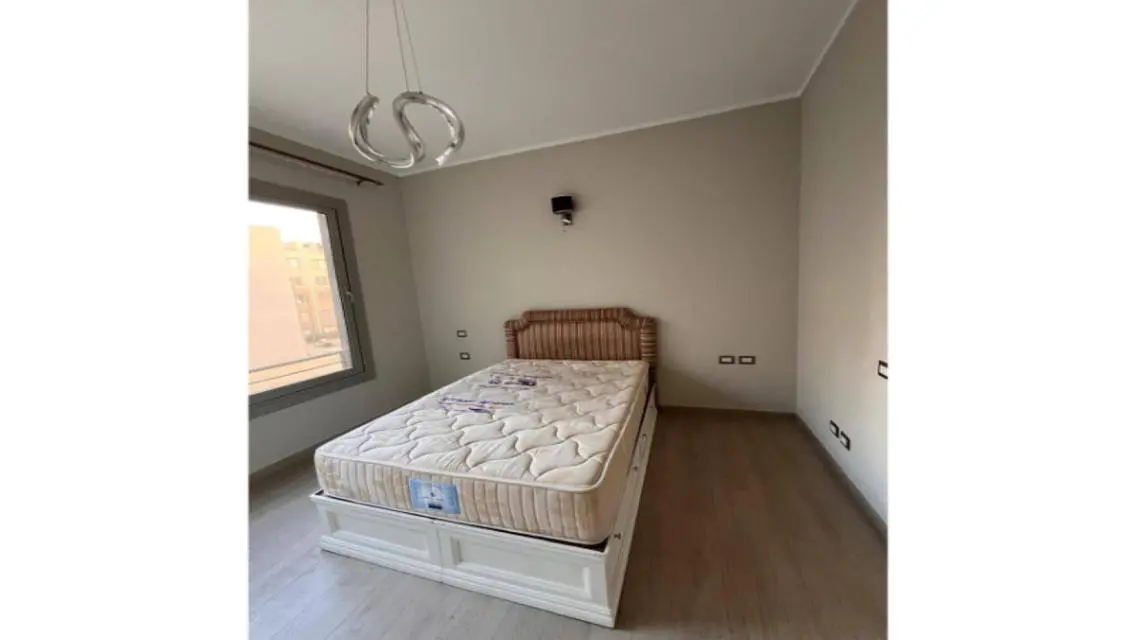 شقه مفروشه اول سكن  للايجار مفروش  فيلدج جيت بالم 