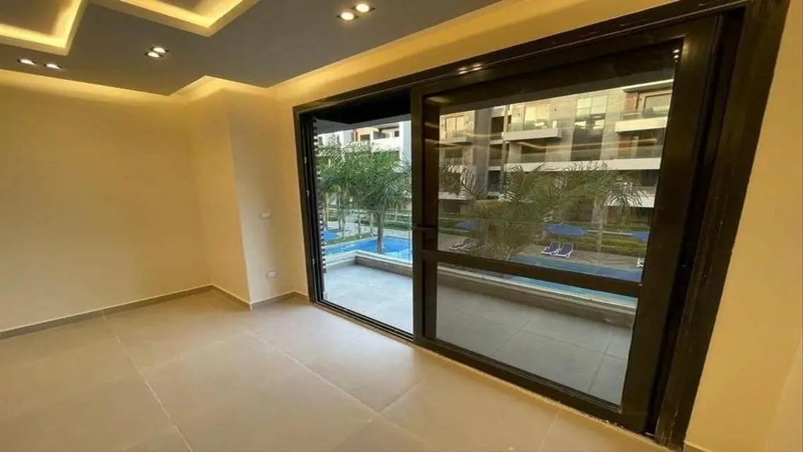 Corner apartment fully finished double view