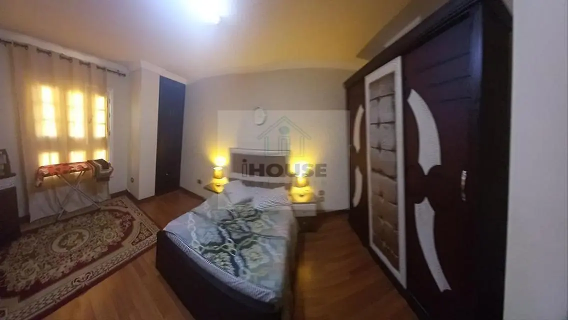 دوبلكس علوى باسانسير مفروش موقع مميز الجومان3 حى7