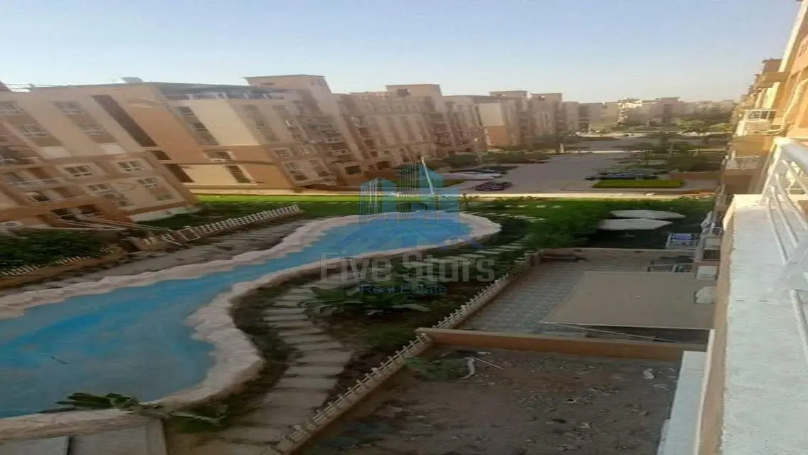فرصة مميزة روف مع تراس (بسعر شقة )في كمبوند دجلة