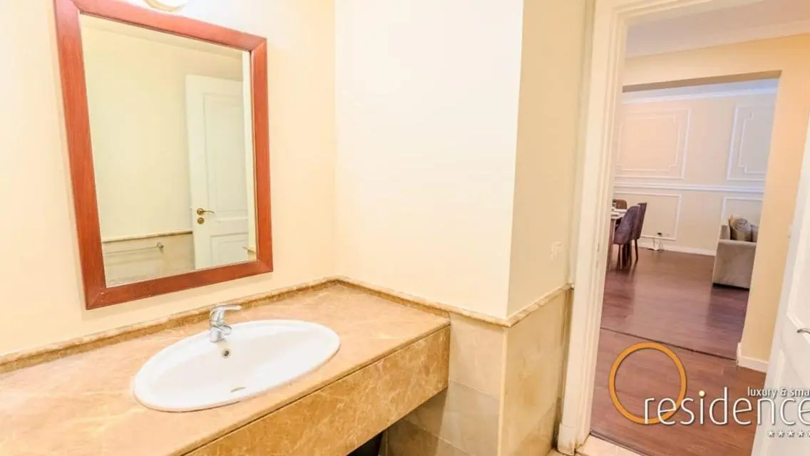 Modern Furnished apartment @ Mivida