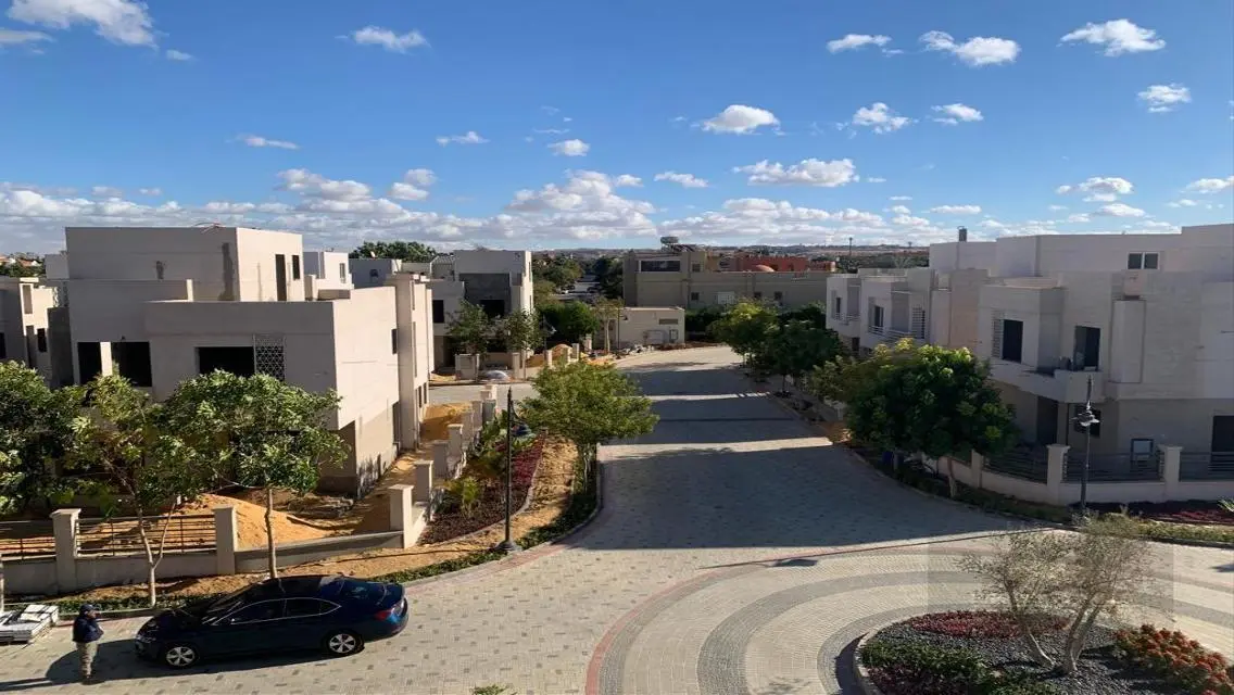 Prime finished villa in Sheikh Zayed, top location