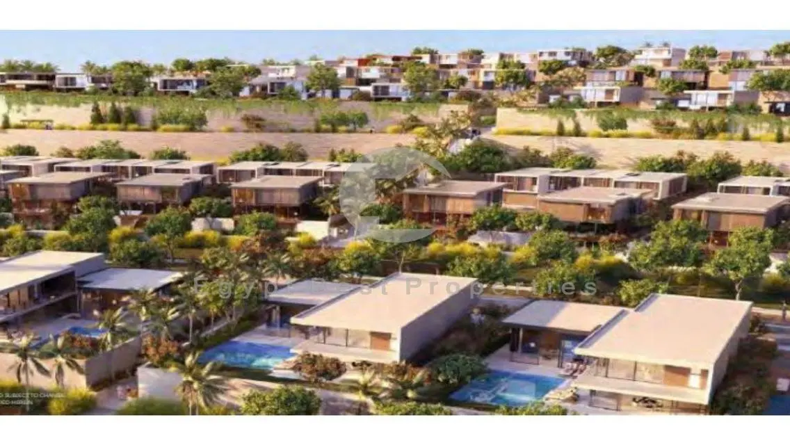 For sale Apartment in SLW on Lagoon over 10 years!