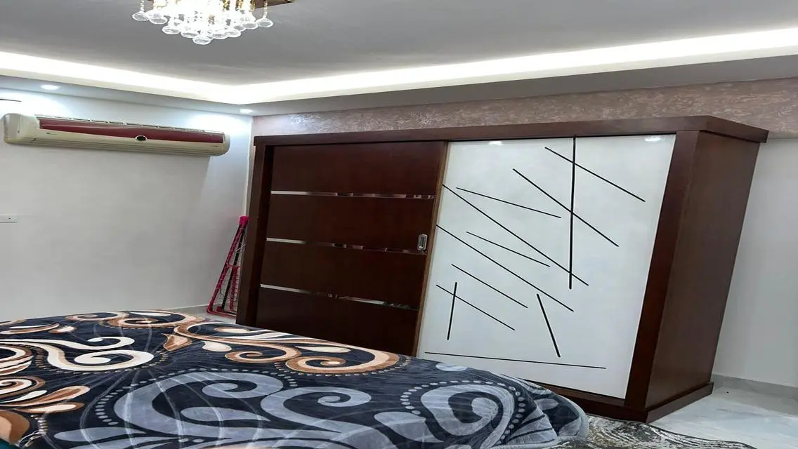 فرصه شقه مفروشه vip مستوي فندقي عفش جديد ايام ومدد