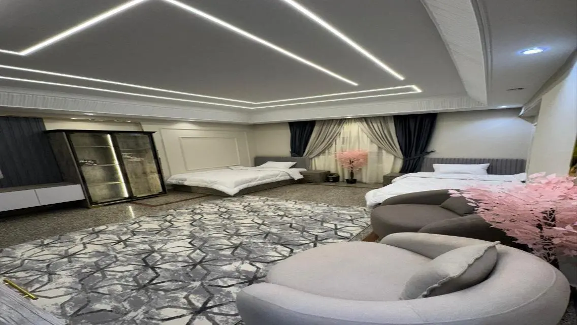 فرصه شقه مفروشه vip مستوي فندقي عفش جديد ايام ومدد