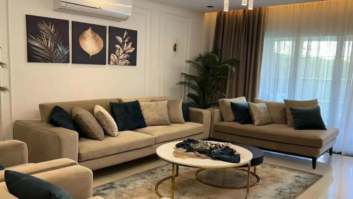 اي فيلا جاردن مفروشه فرش مودرن للايجار 