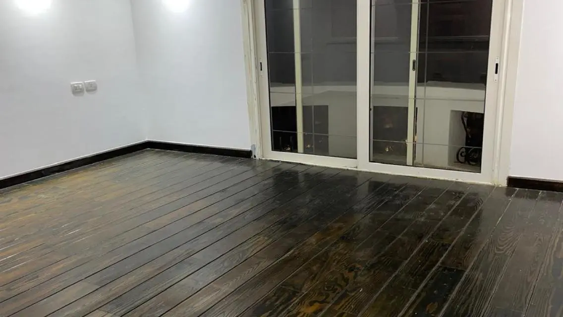203m apartment with acs for rent in Mountain View