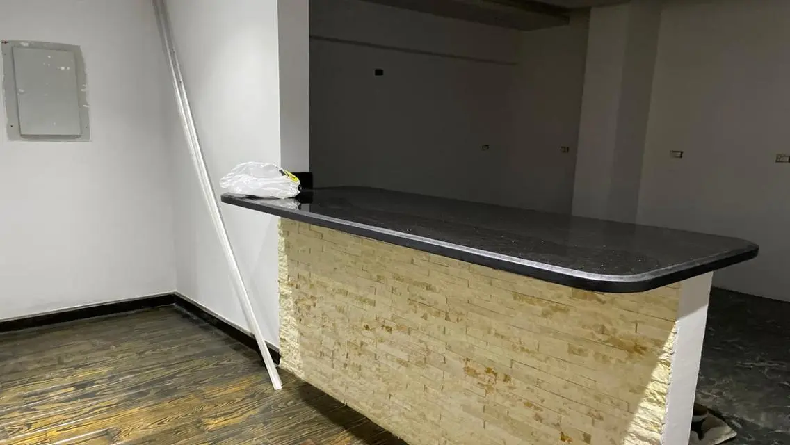 203m apartment with acs for rent in Mountain View
