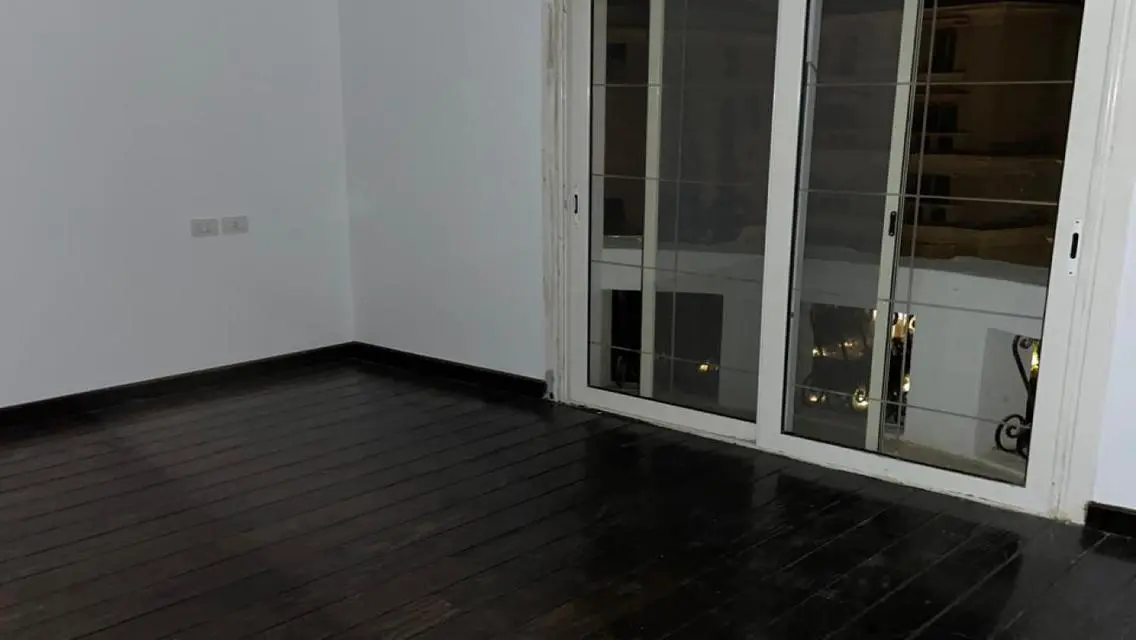 203m apartment with acs for rent in Mountain View