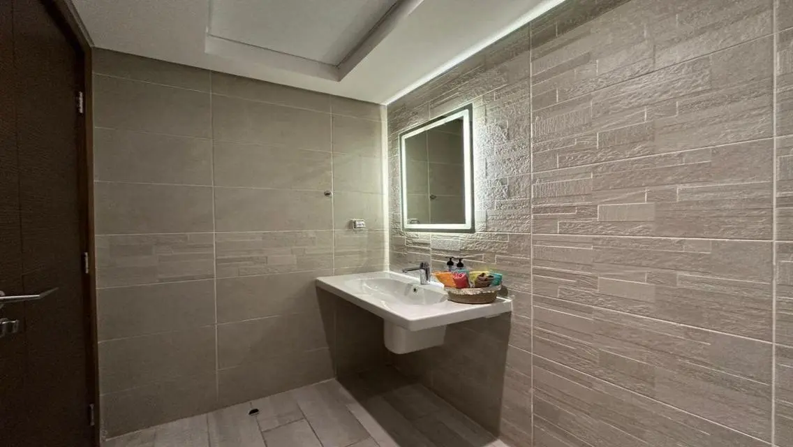 Modern Furnished apartment attractive price