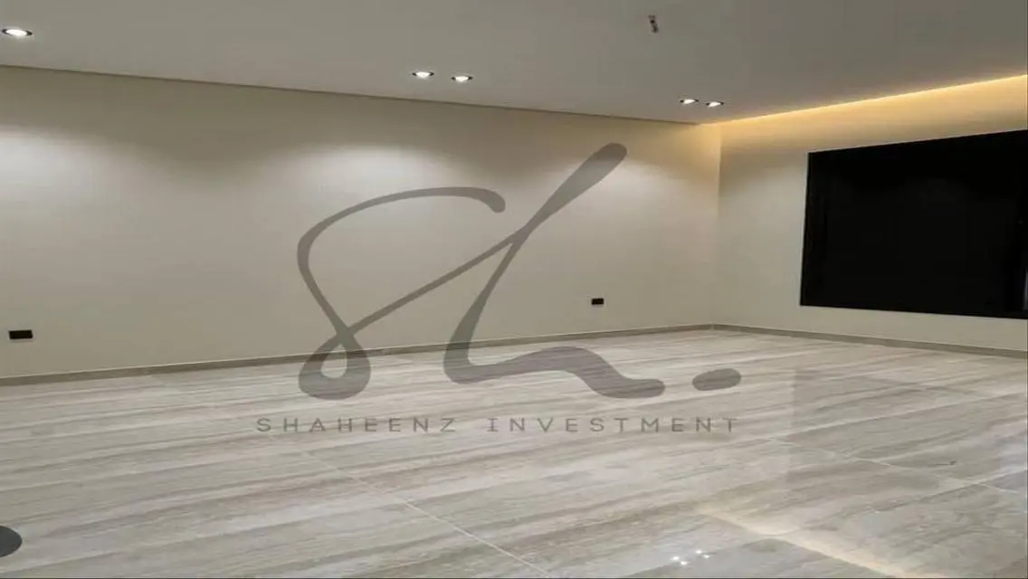 شقه للبيع  في تريو جاردنز امام الجامعه الامريكيه