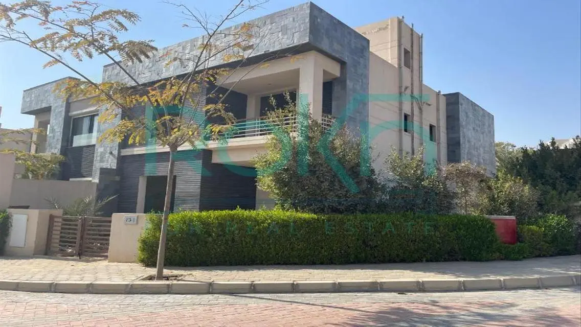 فيلا كورنر للبيع في الكرمة 4 بأقل سعر