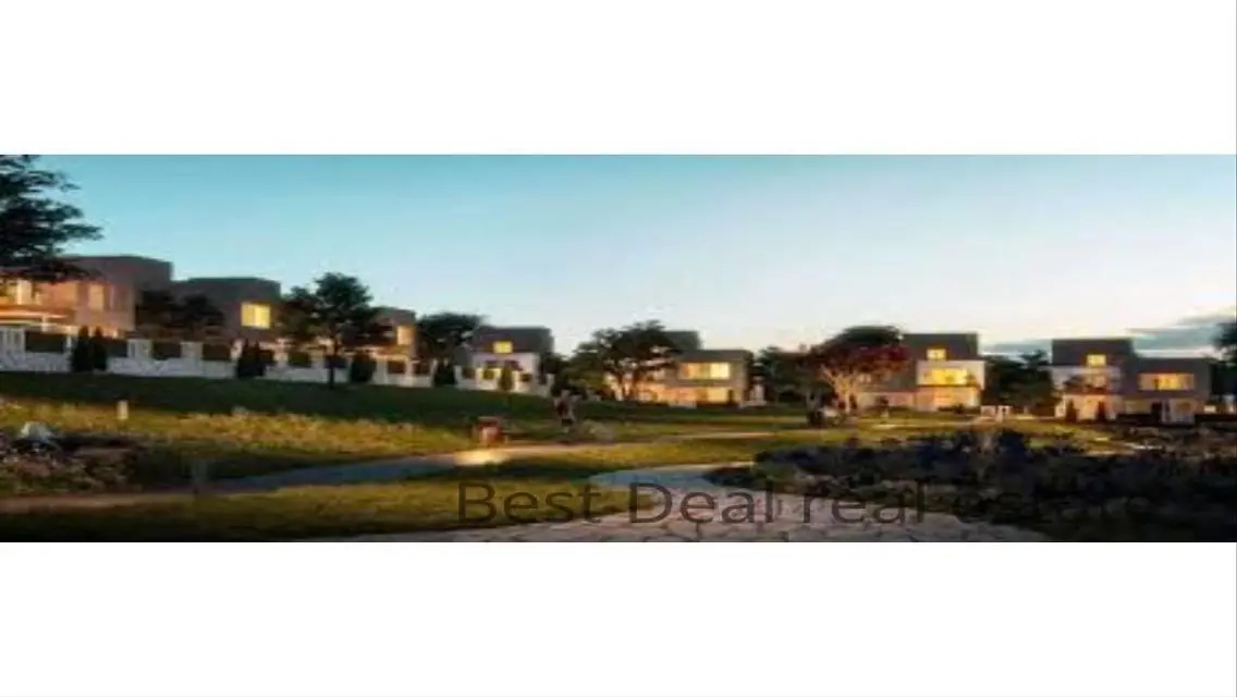 A town house Middle in Etapa Compound - City Edge