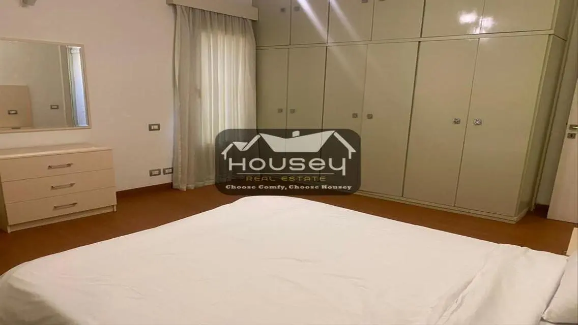 Available now! Studio Apt. - for rent - The Village Compound