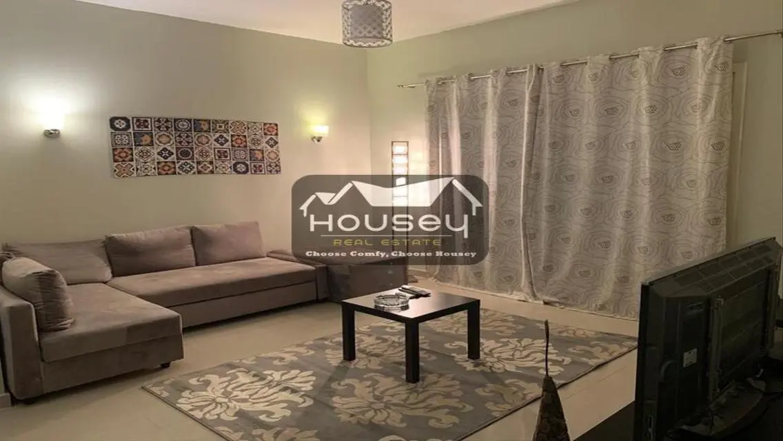 مفروش بالكامل مودرن - استوديو -بحديقة خاصة