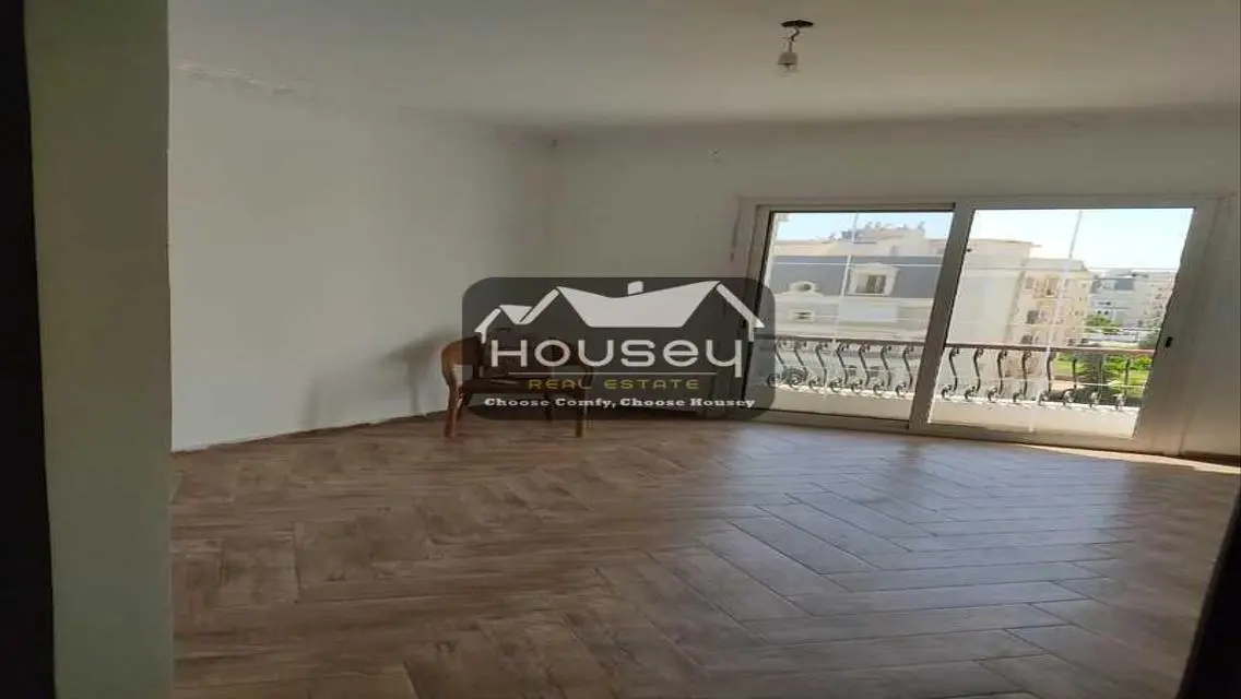 Behind swimming pool - Rent now! - Apartment - Mountian View Hyde Park