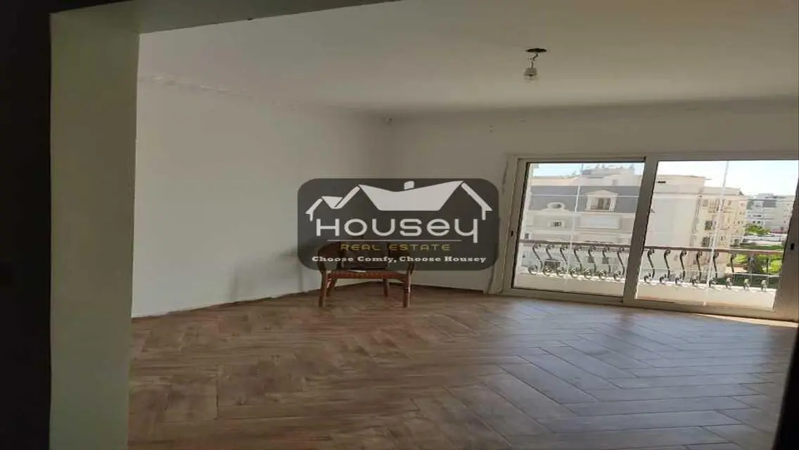 Behind swimming pool - Rent now! - Apartment - Mountian View Hyde Park