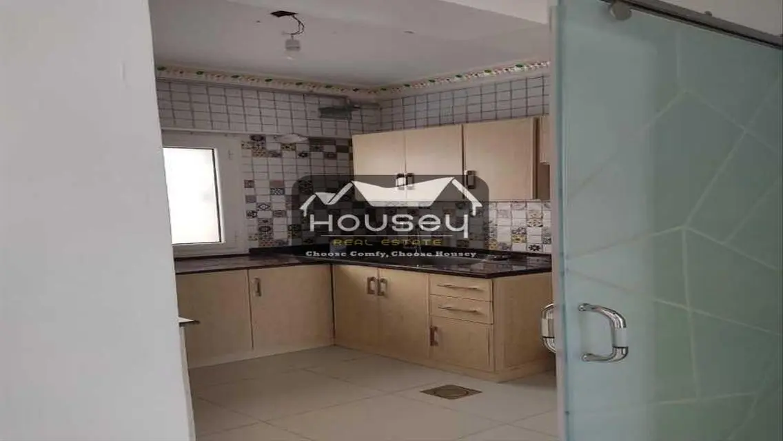 Behind swimming pool - Rent now! - Apartment - Mountian View Hyde Park