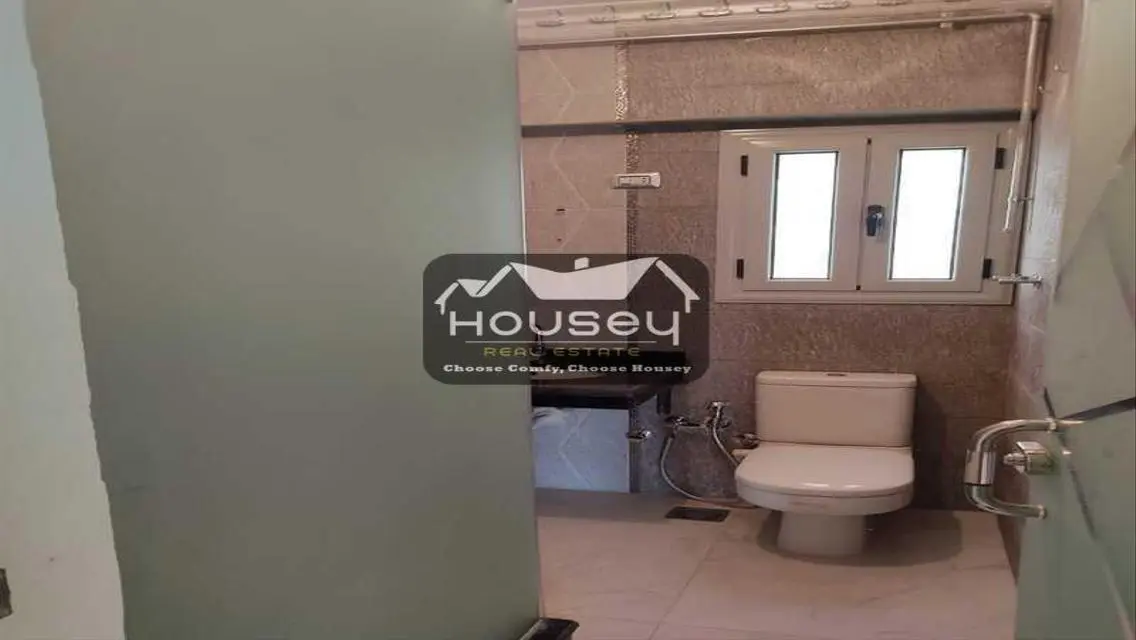 Behind swimming pool - Rent now! - Apartment - Mountian View Hyde Park