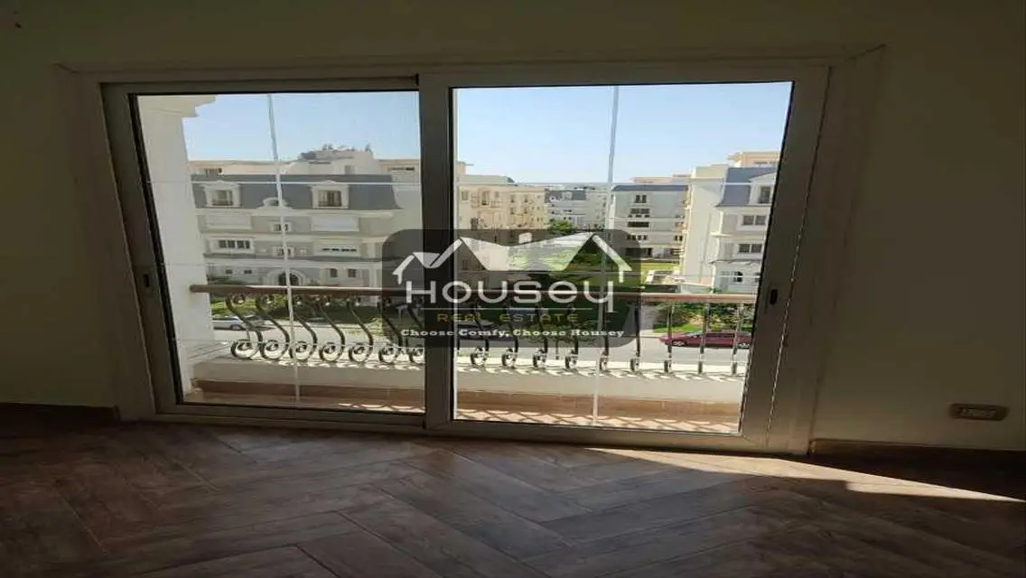 Behind swimming pool - Rent now! - Apartment - Mountian View Hyde Park