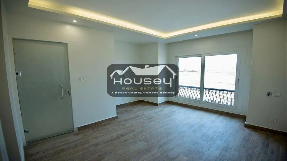 1st hand - Apt.- High End Finishes- Mountain view