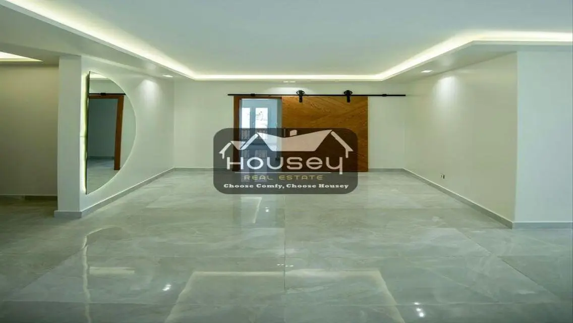 1st hand - Apt.- High End Finishes- Mountain view